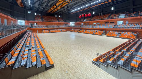 體育場館伸縮看臺設(shè)備的安全操作與科學(xué)養(yǎng)護(hù)之道